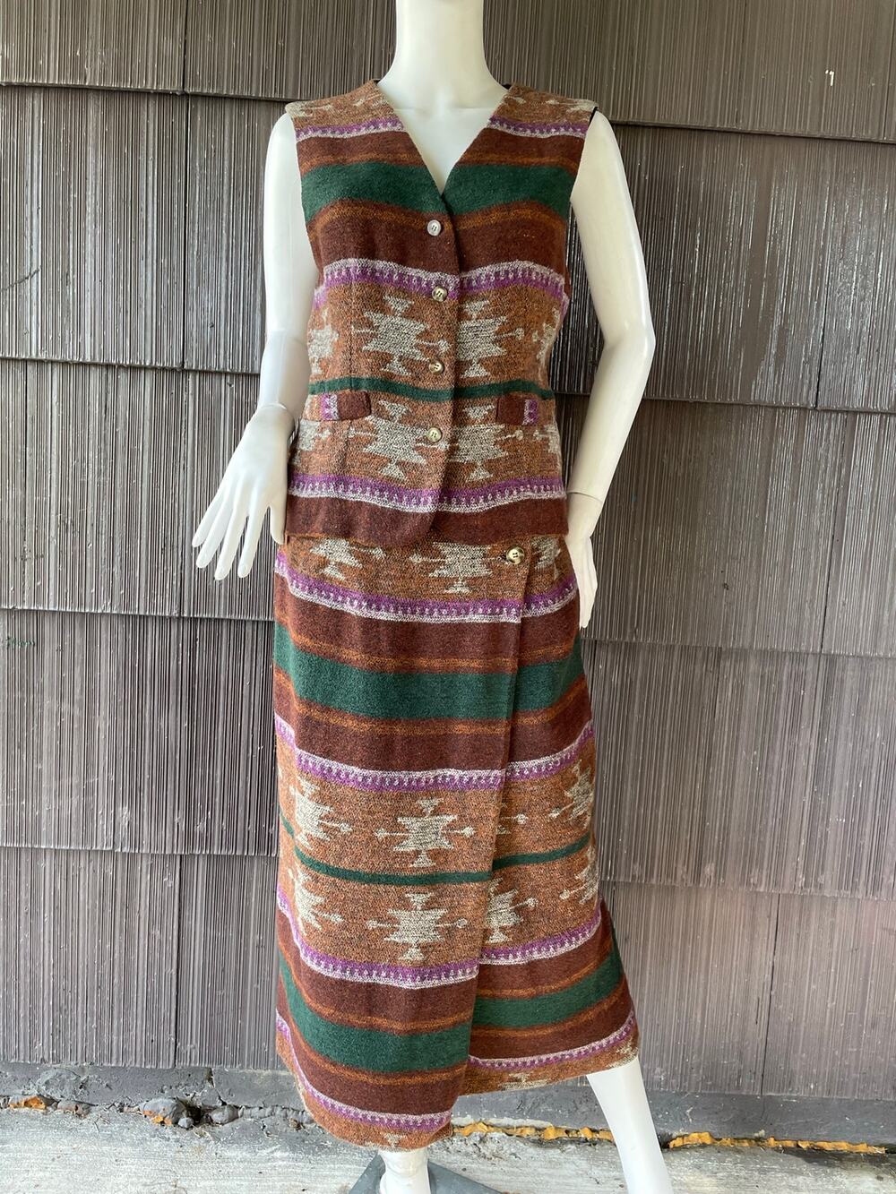 2 Pc Vintage 70s Made in USA Aztec Tribal Boho Southwestern Native Vest & Skirt